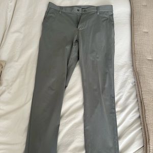 Rhone Commuter Slim pants men’s 31/32